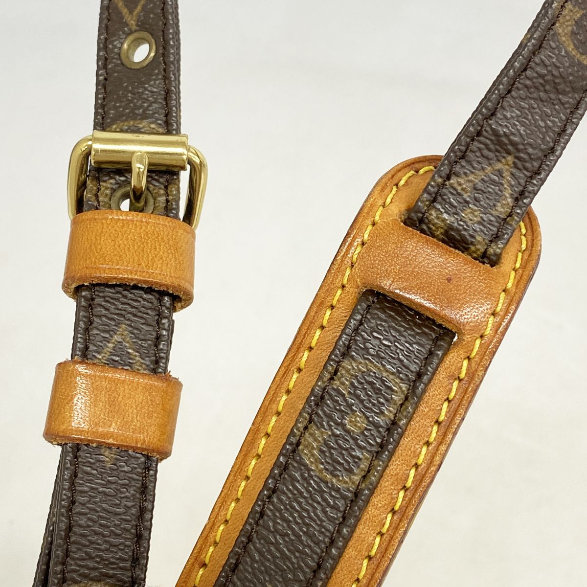 Louis Vuitton Shoulder Bag Monogram Danube Brown — view 8