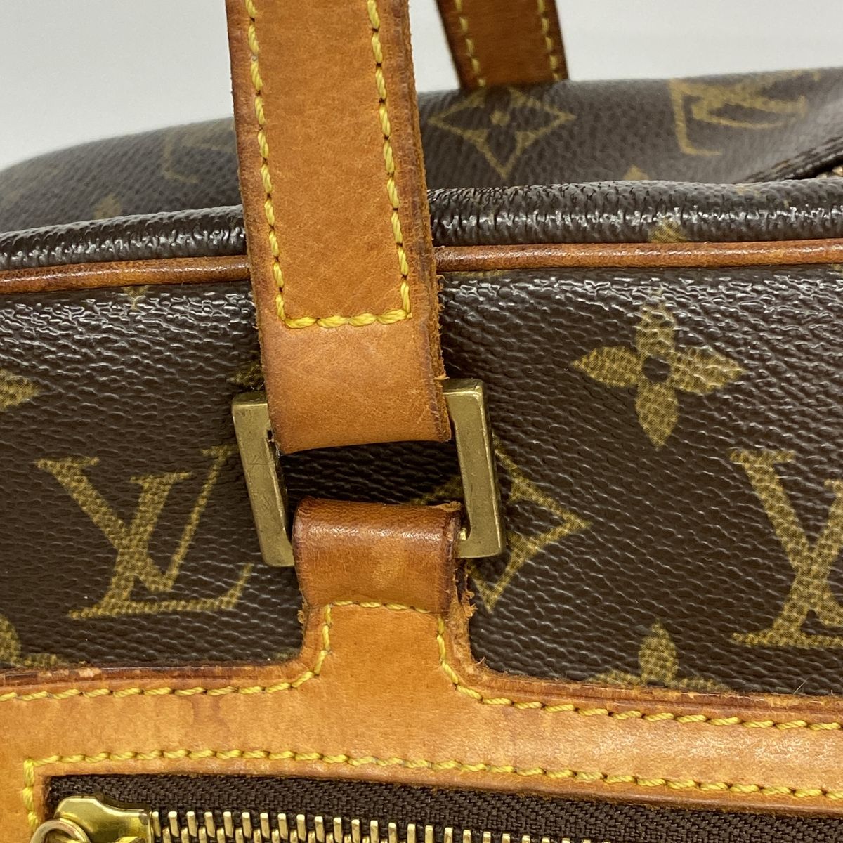 Louis Vuitton Shoulder Bag Monogram Cite GM Brown — view 8