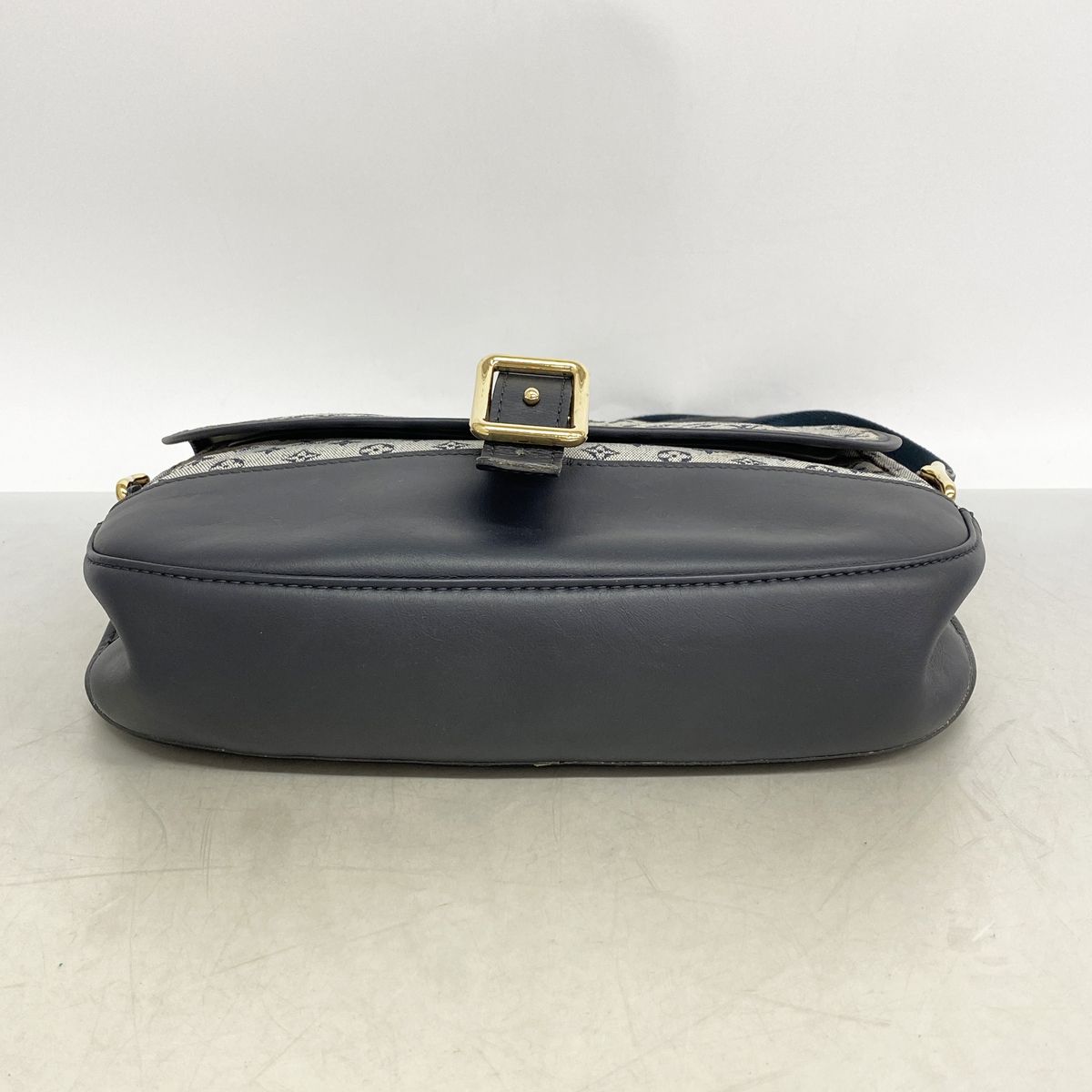 Louis Vuitton Shoulder Bag Monogram Mini Belanger Blue — view 3