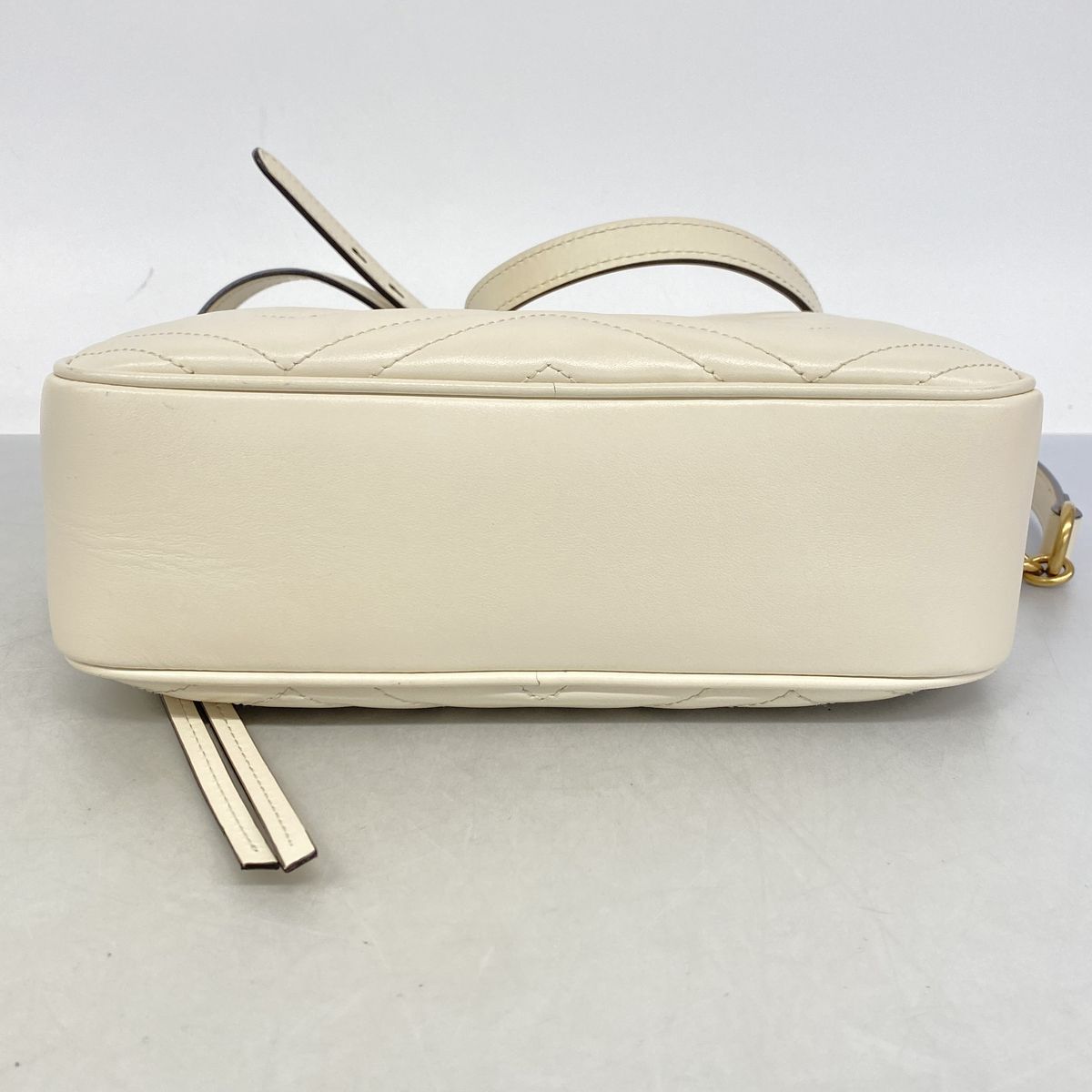 Gucci Shoulder Bag GG Marmont Leather Ivory Gold — view 3