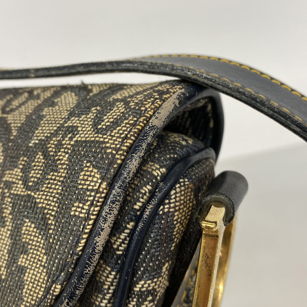 Dior Handbag Trotter Saddle Canvas Navy Beige Gold — view 6