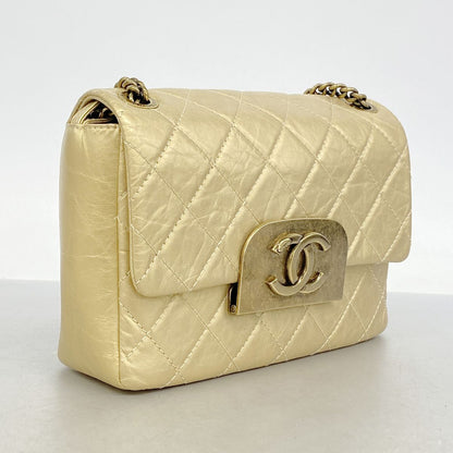 Chanel Shoulder Bag Quilted Lambskin Gold — view 2