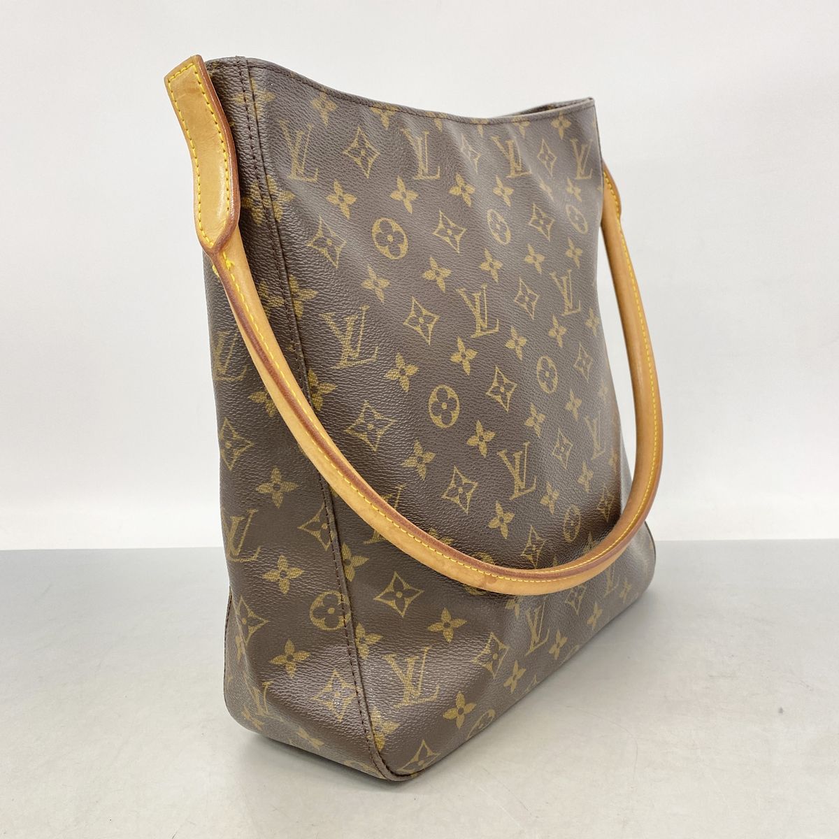 Louis Vuitton Shoulder Bag Monogram Looping GM Brown — view 2