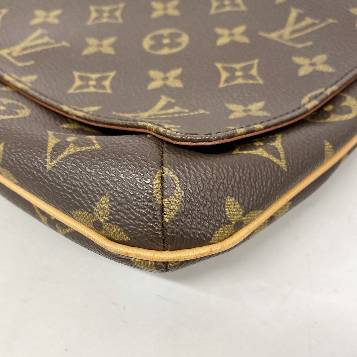 Louis Vuitton Shoulder Bag Monogram Musette Tango Short Strap Brown — view 7