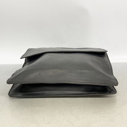 Chanel Shoulder Bag Leather Black Gold — view 3
