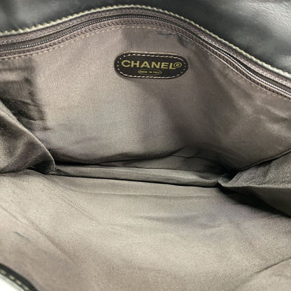 Chanel Shoulder Bag Leather Black Gold — view 4