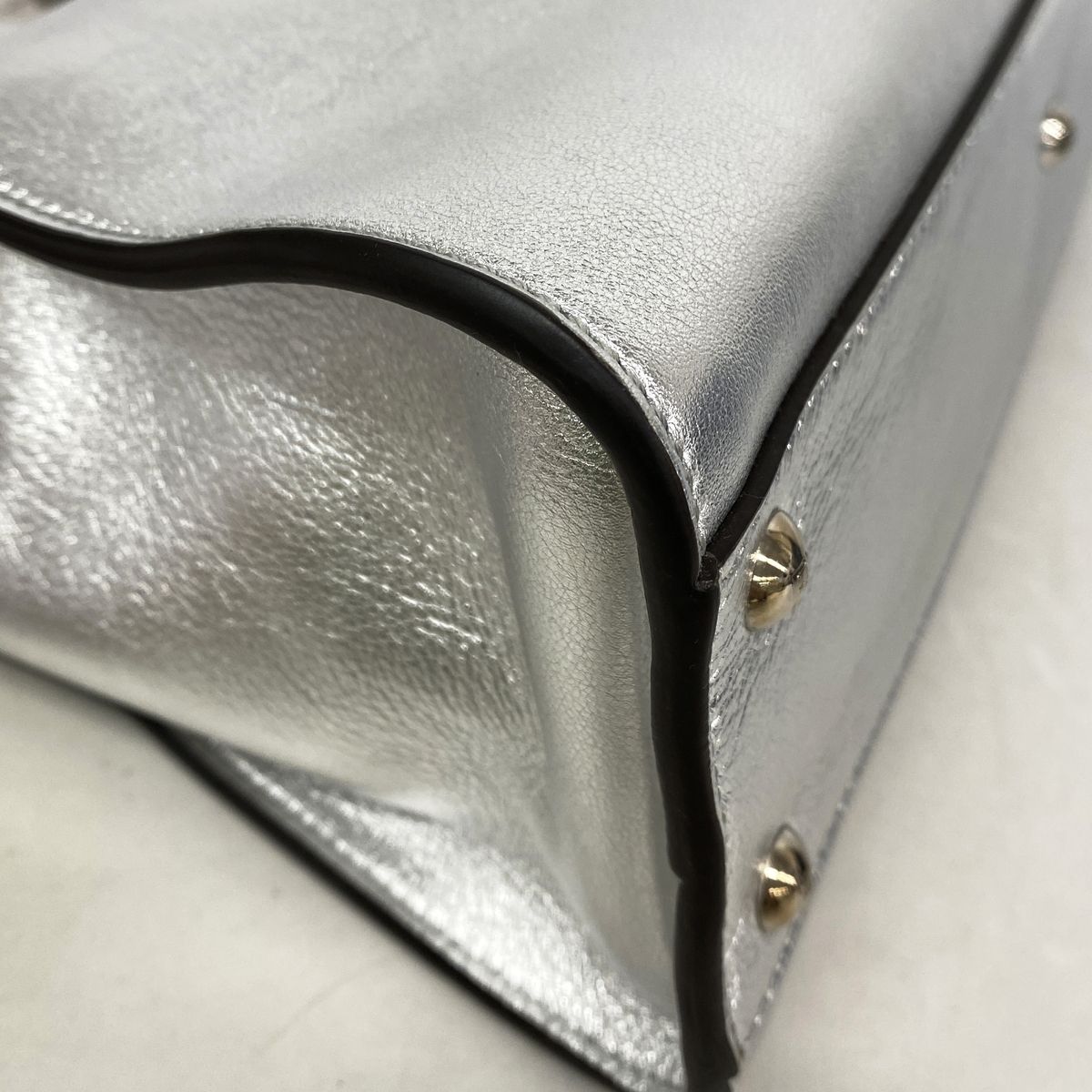 Fendi Handbag Peekaboo Leather Silver — view 6