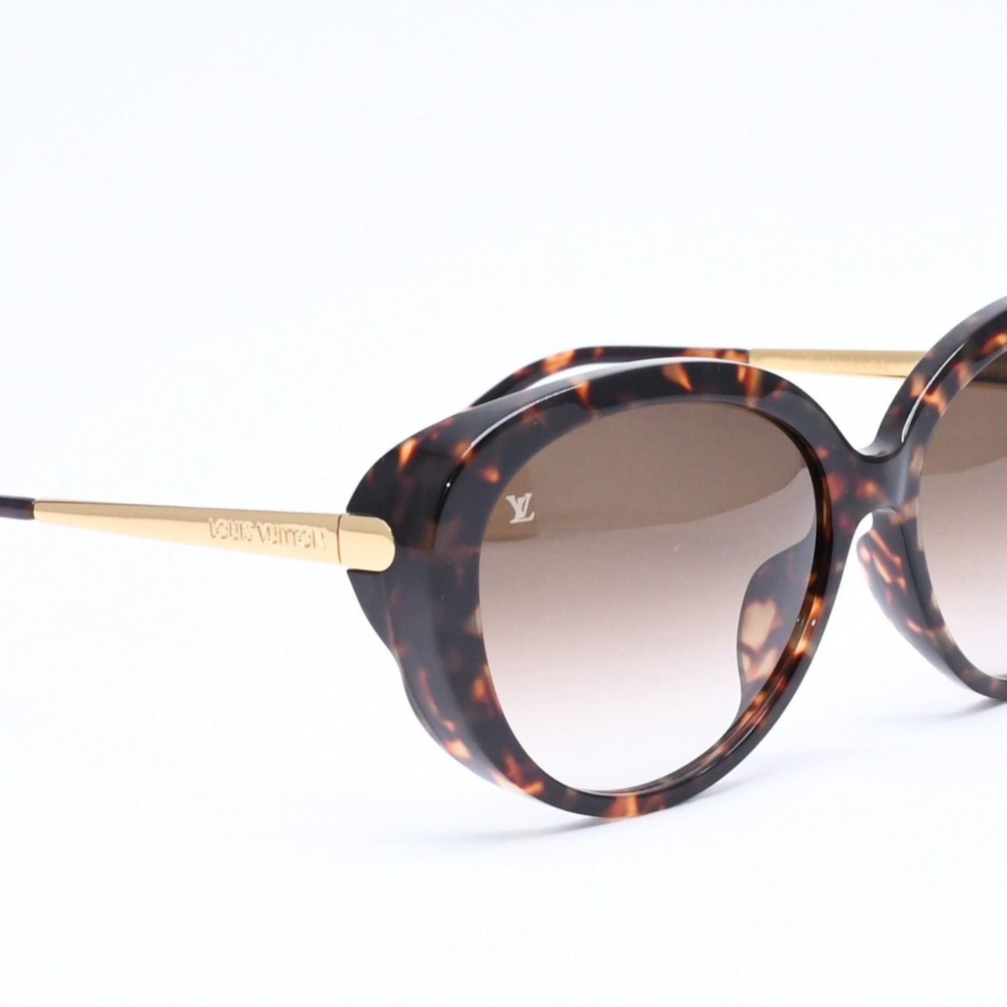Louis Vuitton LV Blue Bell Sunglasses Eyewear Tortoiseshell Color Gold — view 4
