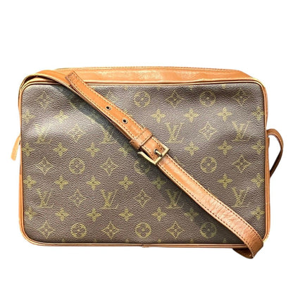 Louis Vuitton Sac Bandouliere 30 Monogram Shoulder Bag Canvas