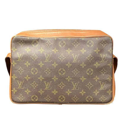 Louis Vuitton Sac Bandouliere 30 Monogram Shoulder Bag Canvas — view 2