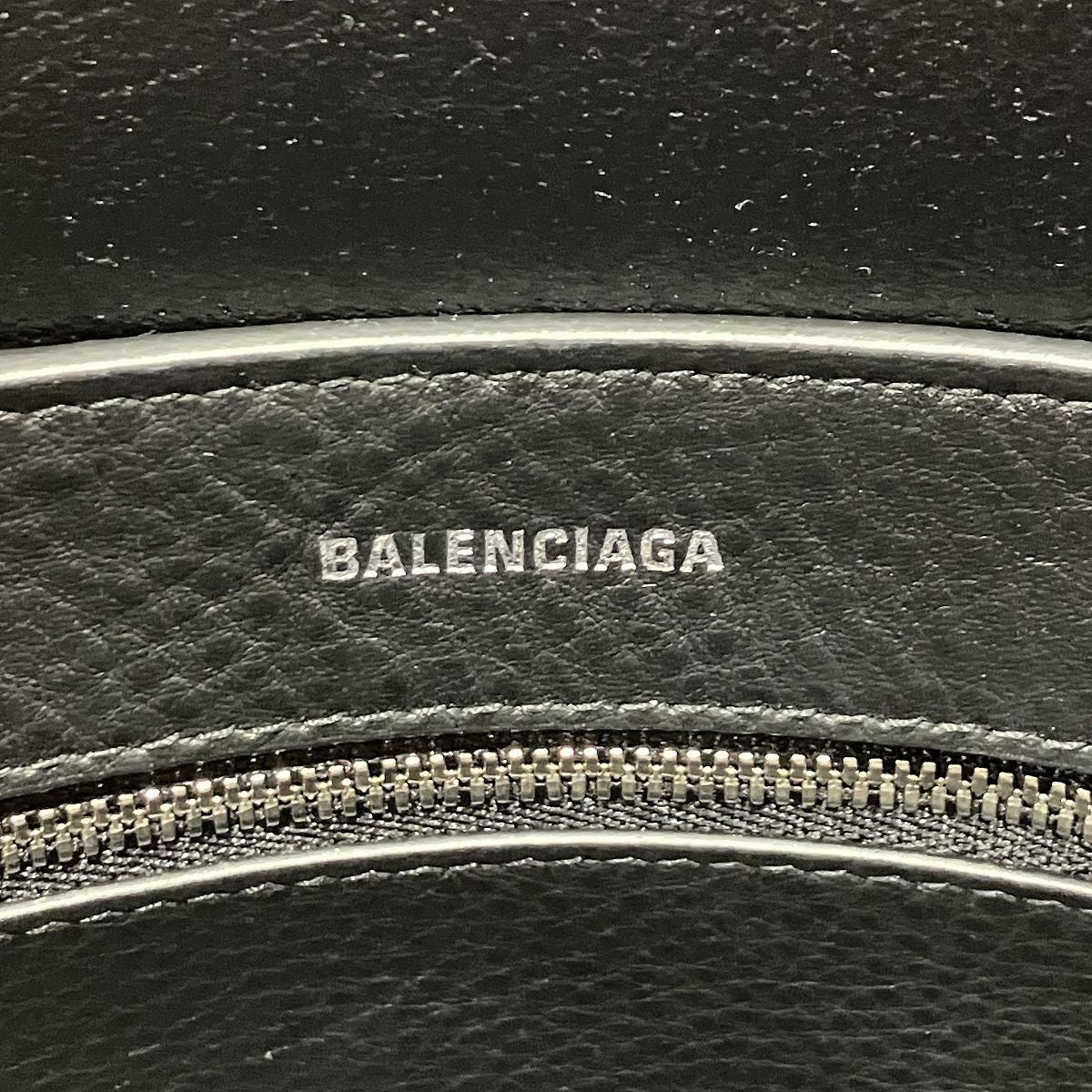 Balenciaga Everyday Tote Bag Leather — view 4