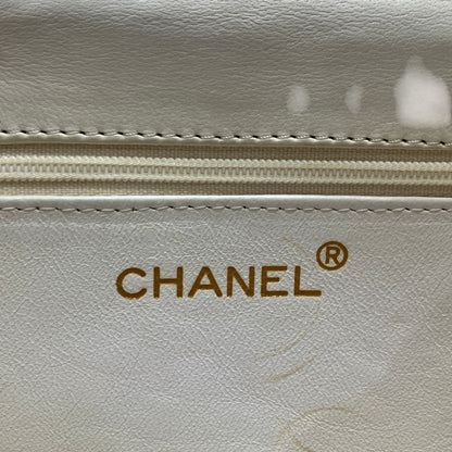 Chanel Shoulder Bag Leather — view 4