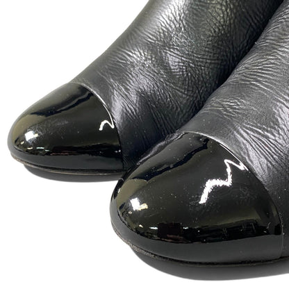 Chanel Short Boots Chain CC Logo Black Leather — view 6