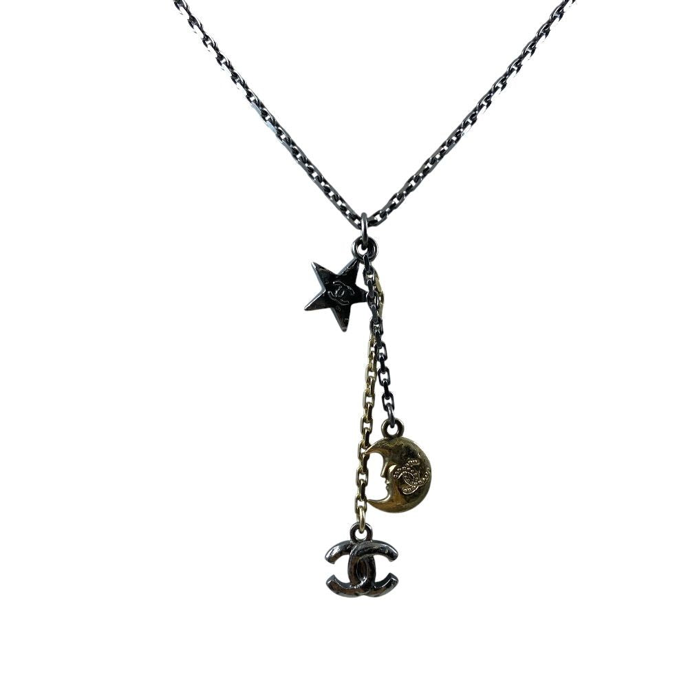 Chanel CC Logo Star Moon Pendant Charm 17 B Metal Rhinestone Pearl Tone — view 2