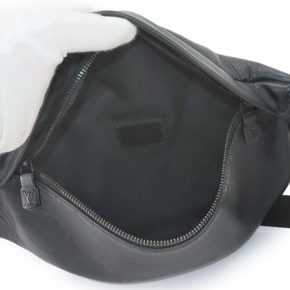Louis Vuitton Monogram Shadow Discovery Bum Bag Leather Noir — view 6