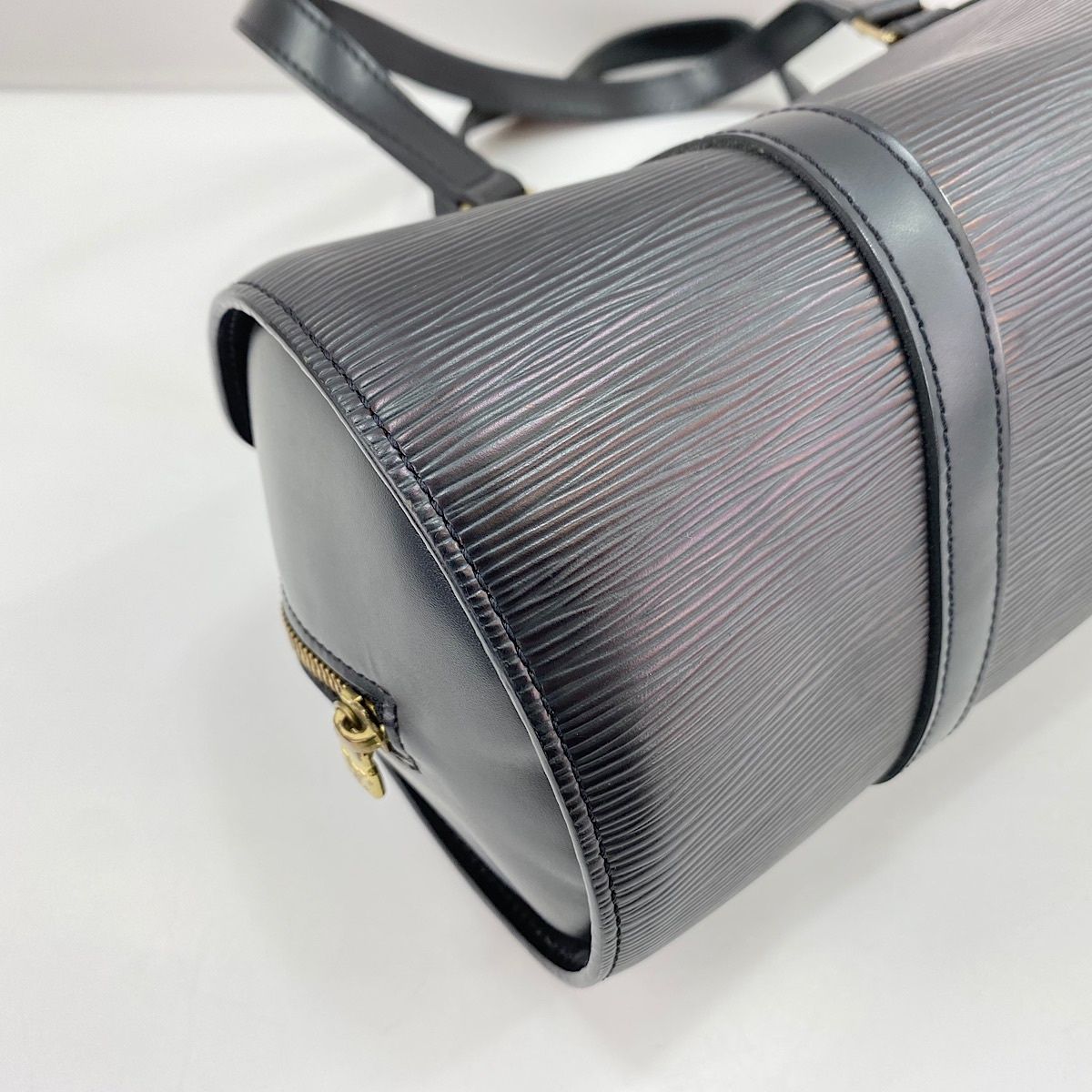Louis Vuitton Handbag Soufflot — view 6