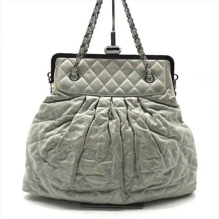 Chanel Chain Shoulder Bag CC Logo Kiss Lock 2-Way Suede Diver Nylon Gray — view 3