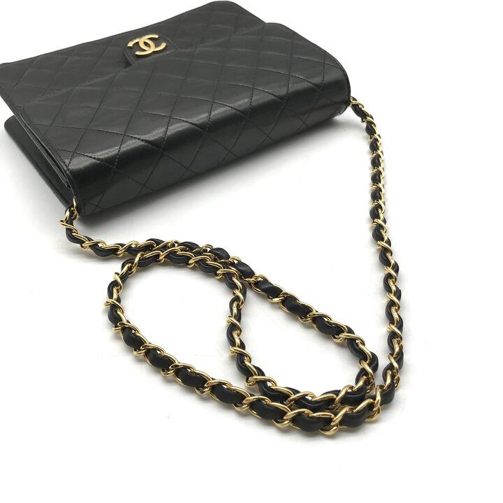 Chanel Shoulder Bag Quilted Push Lock Vintage CC Logo Black — view 6
