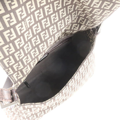 Fendi Zucchino Mamma Baguette Bucket Leather Shoulder Bag — view 7