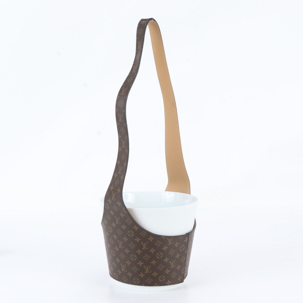 Louis Vuitton Monogram Object Nomade Floral Pot Leather Flower Pot Interior — view 3