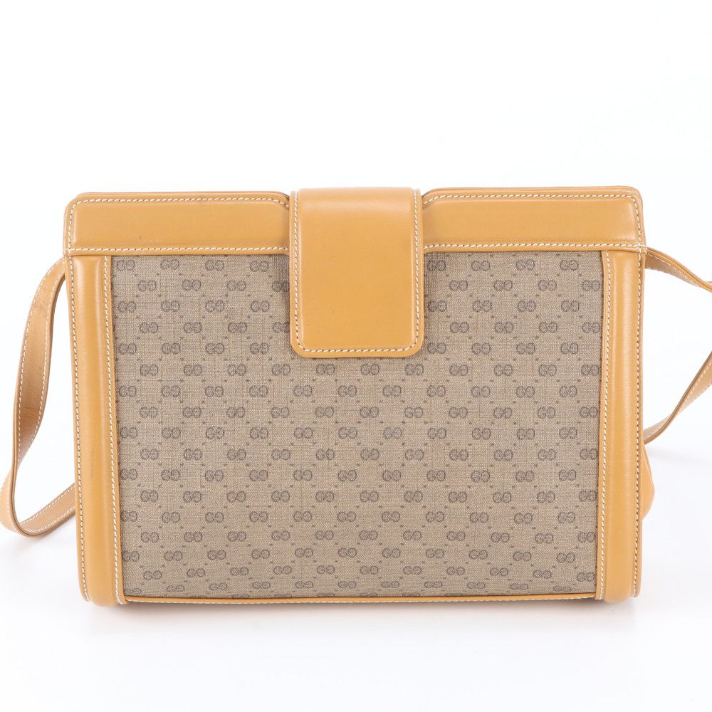 Gucci Micro GG Leather Shoulder Bag — view 3
