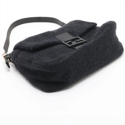 Fendi Mamma Baguette Bucket Leather Shoulder Bag — view 4