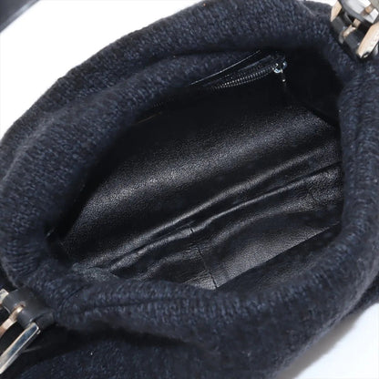 Fendi Mamma Baguette Bucket Leather Shoulder Bag — view 7