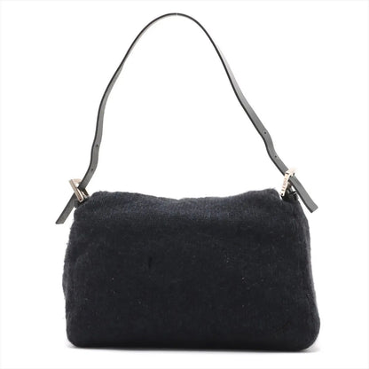 Fendi Mamma Baguette Bucket Leather Shoulder Bag — view 2