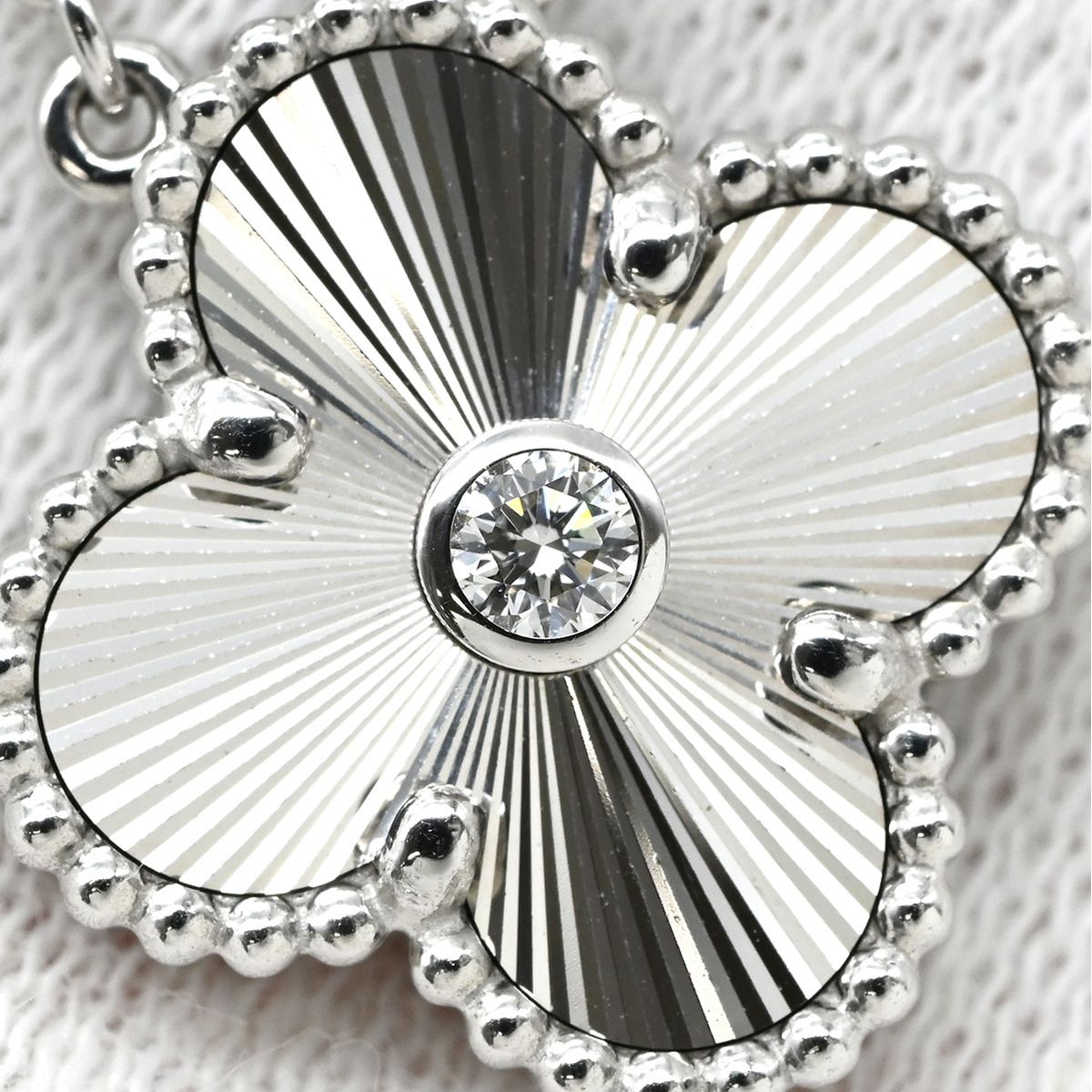 Van Cleef & Arpels Necklace Vintage Alhambra White Gold Guilloche 750 Diamond — view 8