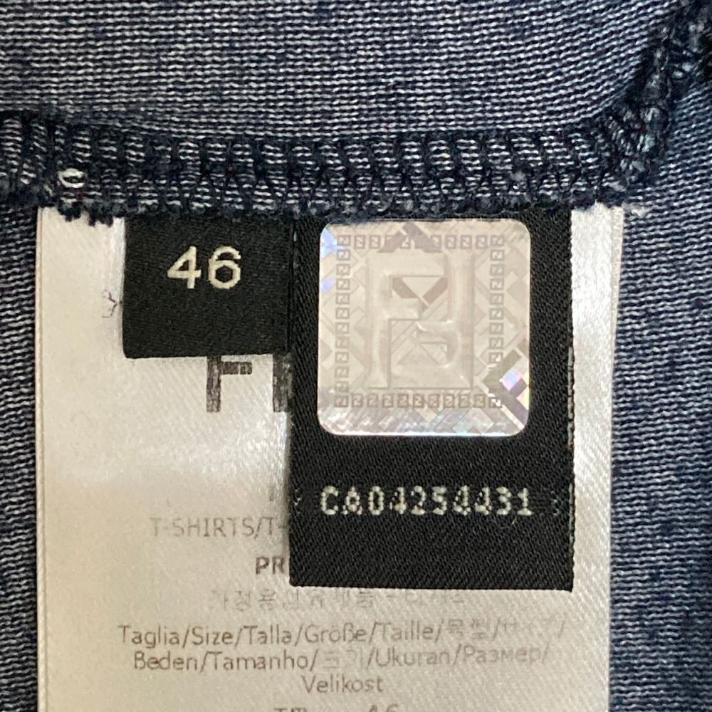 Fendi Flower Patch Pile Fabric Short Sleeve T-Shirt Navy — view 5