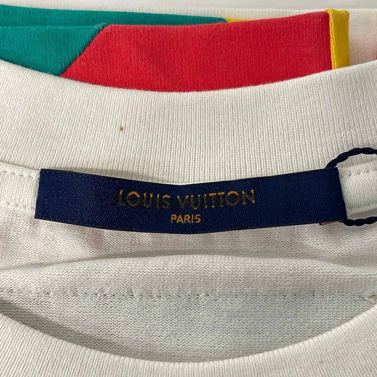 Louis Vuitton Short Sleeve T-Shirt Flags Patchwork Printed White Red Multi S — view 3