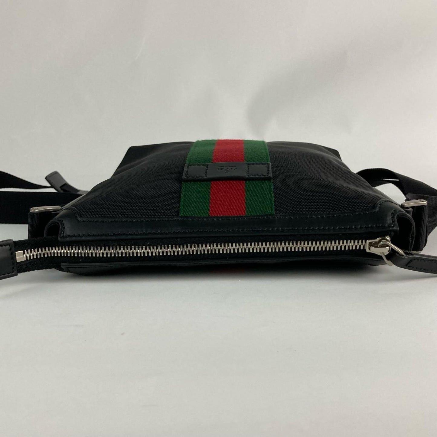 Gucci Sherry Line Shoulder Bag Black — view 5