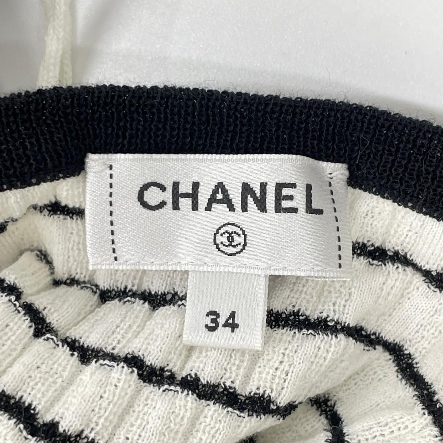 Chanel CC Logo Border Sleeveless Dress 34 — view 5