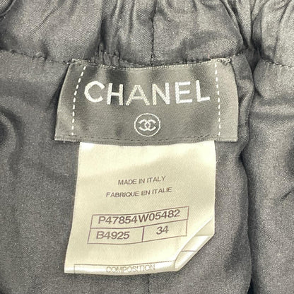Chanel CC Logo Waist Togo Tweed Shorts 34 — view 3