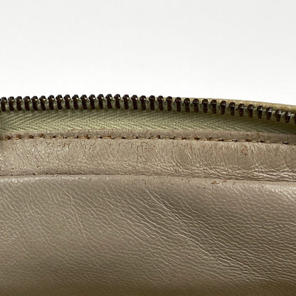 Chanel Shoulder Bag CC Logo Quilted Leather Cream — view 8