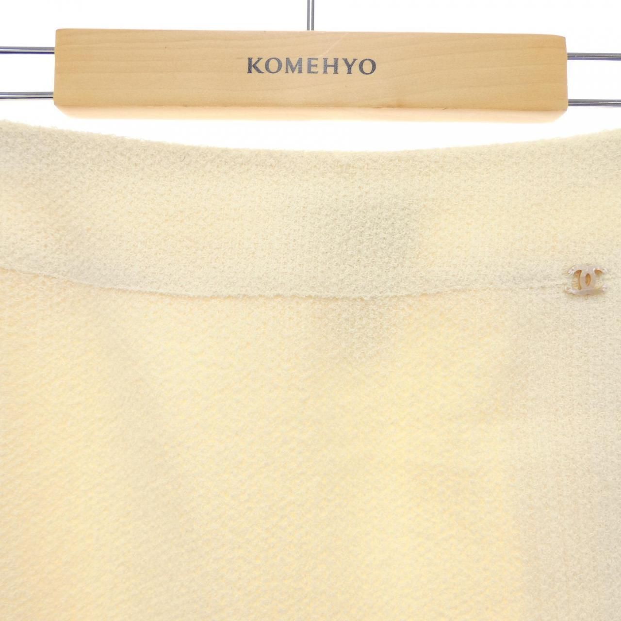 Chanel Vintage Skirt Beige — view 5