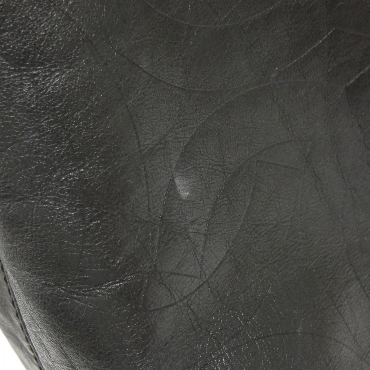 Chanel Vintage Bag Handbag Black — view 5