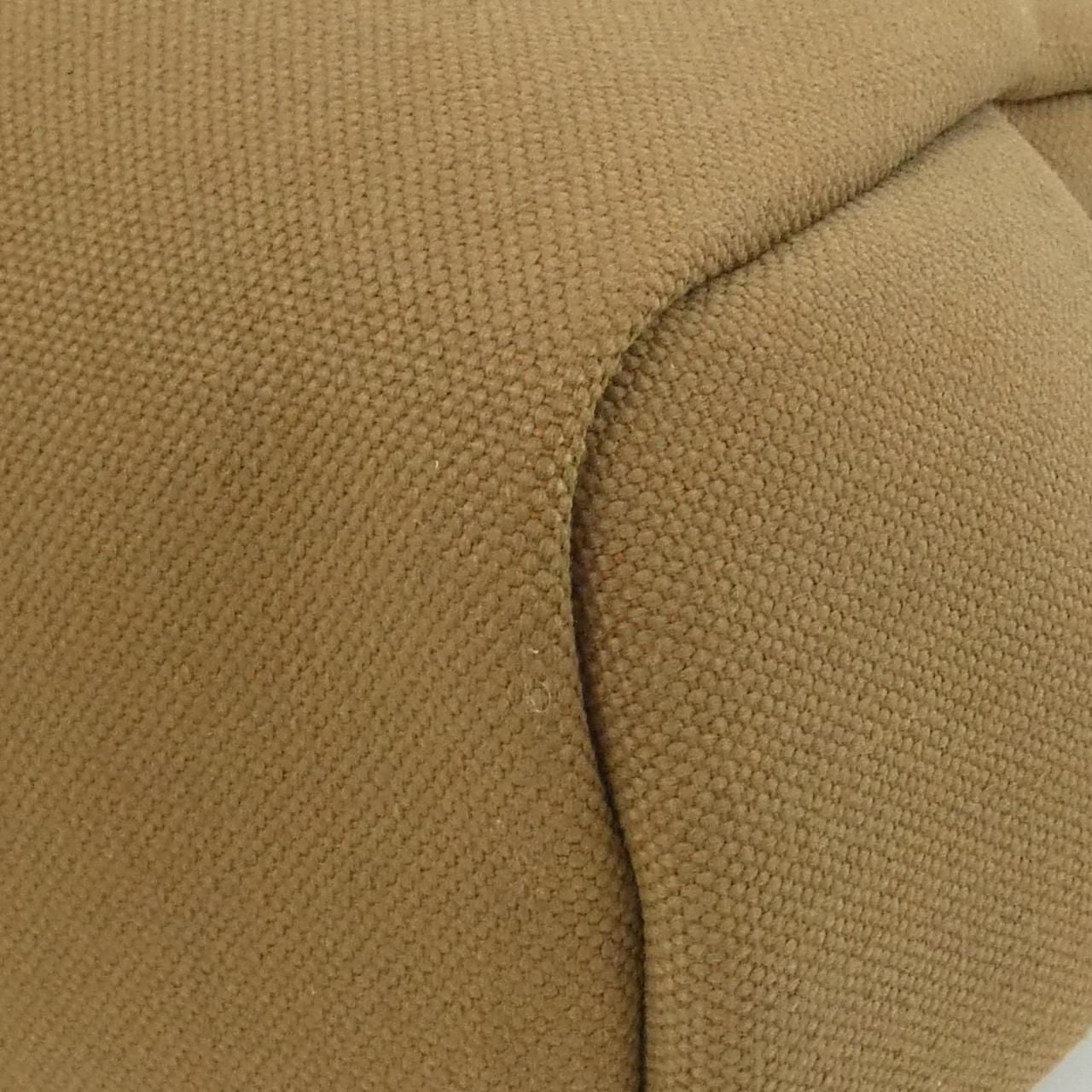 Hermes Her Zip Bag — view 3
