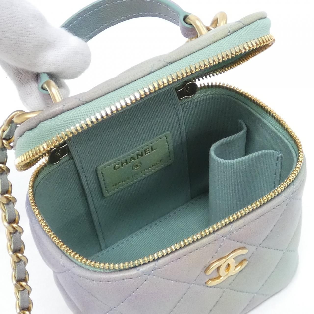 Chanel Bag Handbag Green — view 7