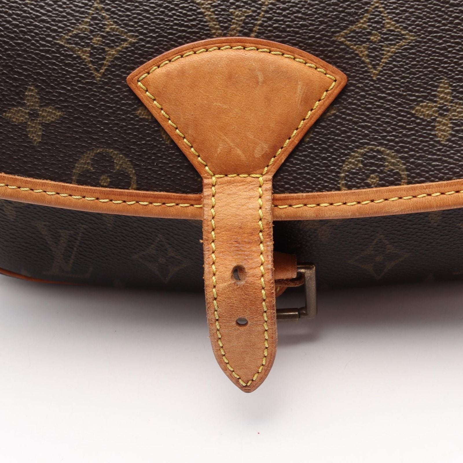 Louis Vuitton Shoulder Bag Solonge Leather — view 7