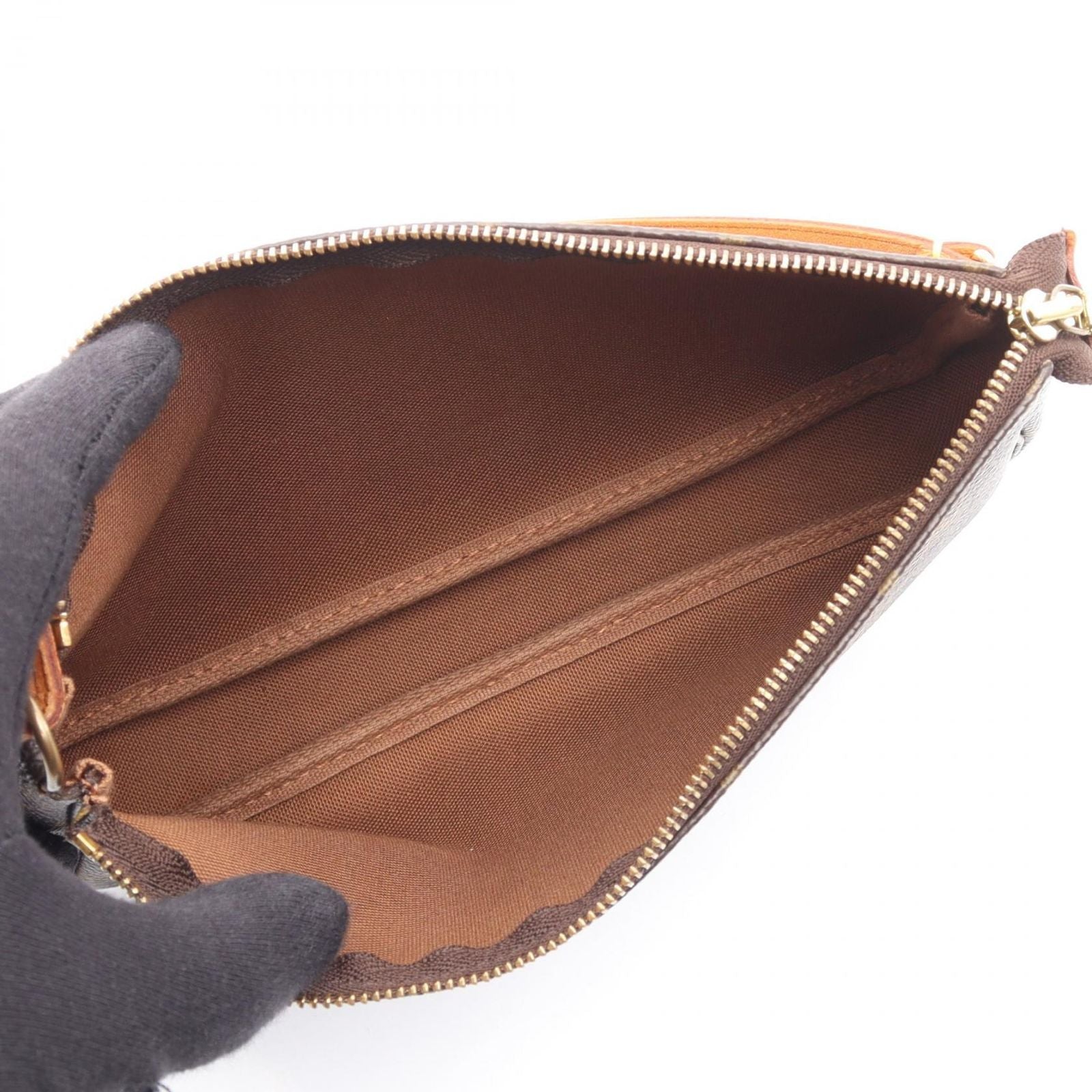 Louis Vuitton Handbag Pochette Accessoires Leather — view 3