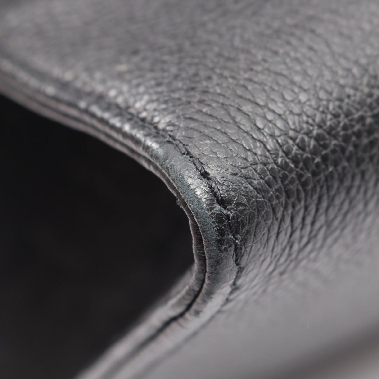 Louis Vuitton Tote Bag On The Go GM 2-Way Noir Leather — view 5