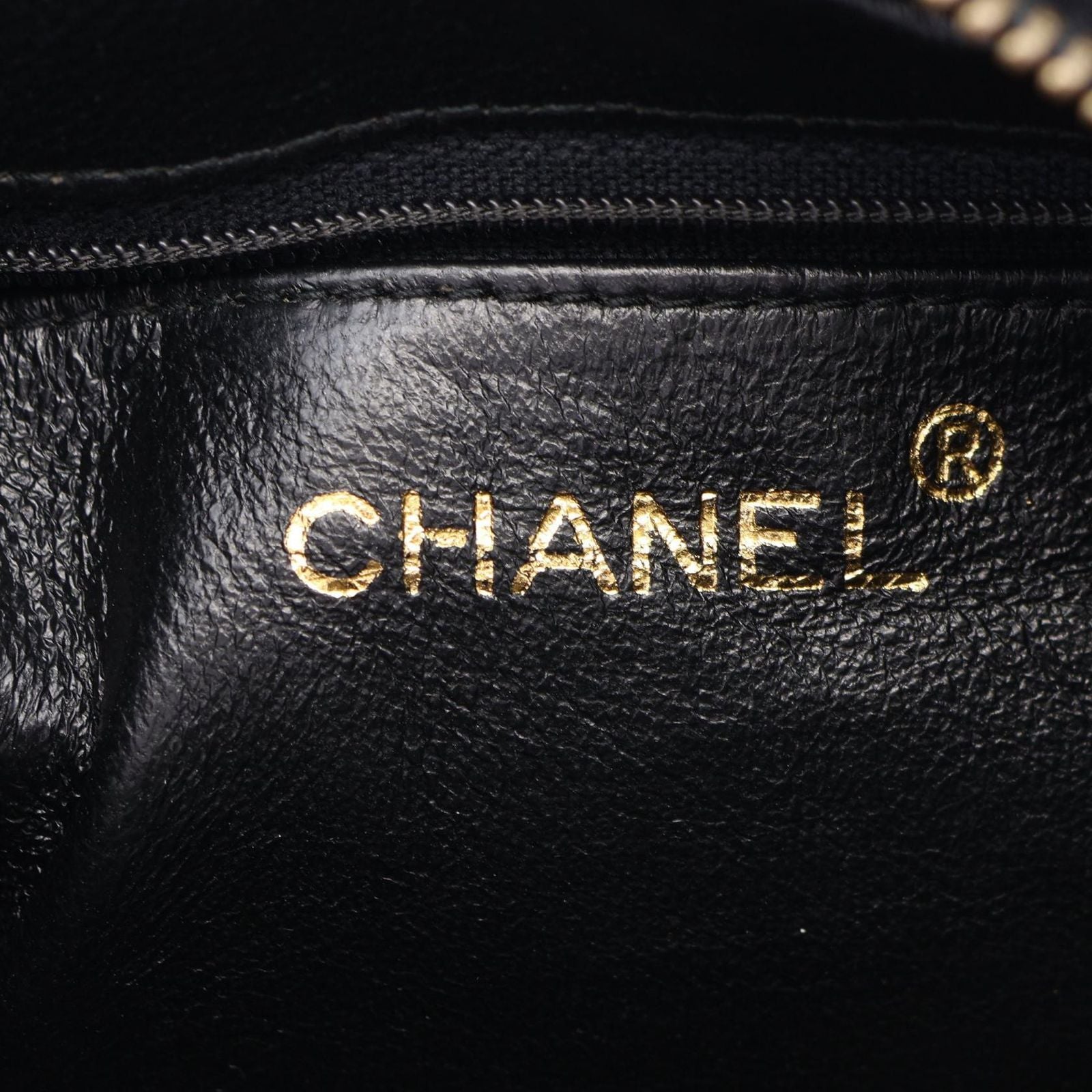 Chanel Shoulder Bag CC Logo Black Lambskin Fringe Chain — view 4