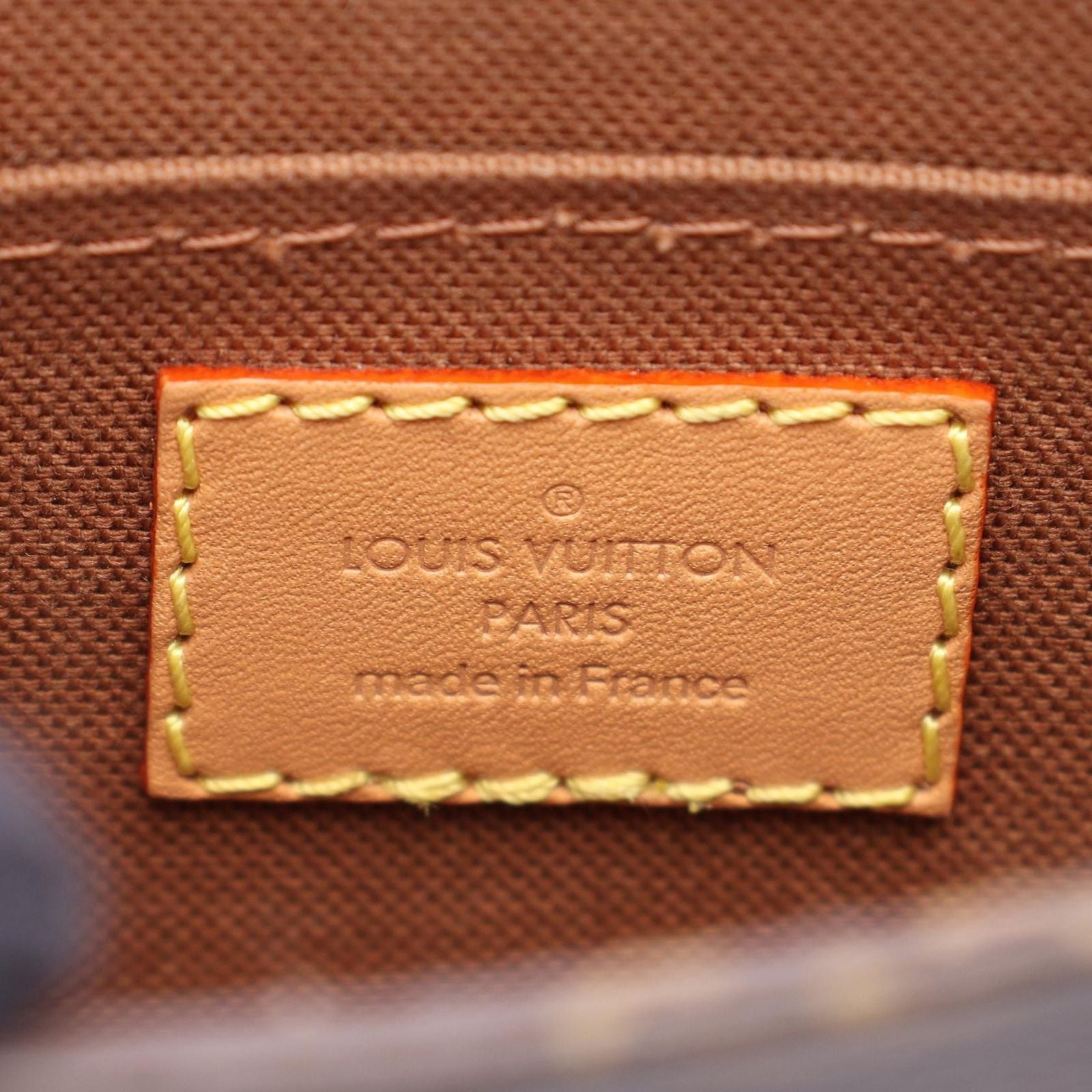 Louis Vuitton Handbag Sac Plat Leather Petite — view 4