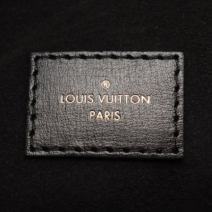Louis Vuitton Handbag Pochette Metis MM Leather — view 4