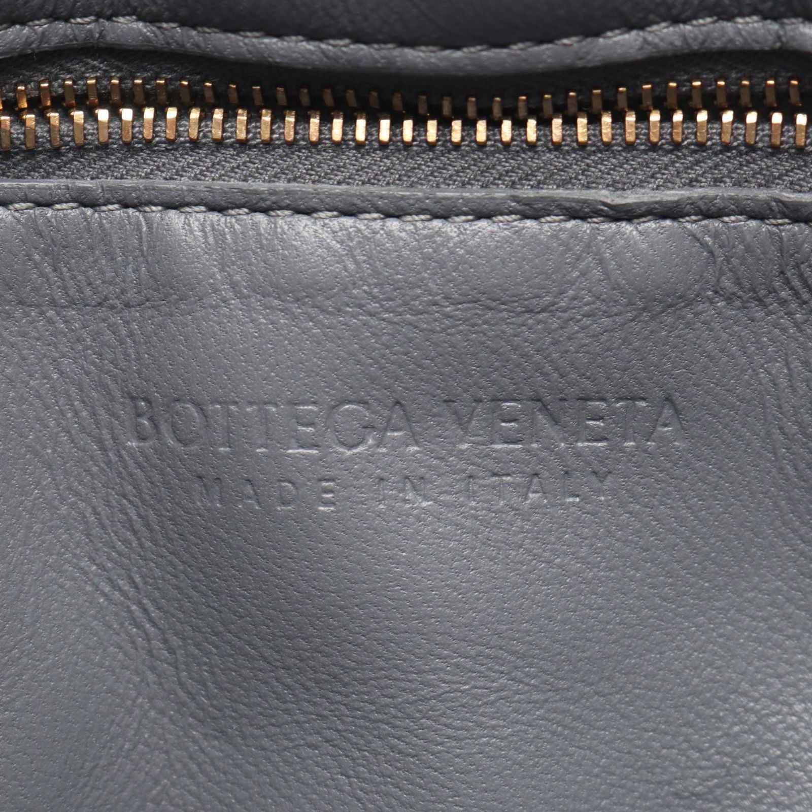 Bottega Veneta Shoulder Bag Padded Cassette Intrecciato Gray Leather Maxi — view 4