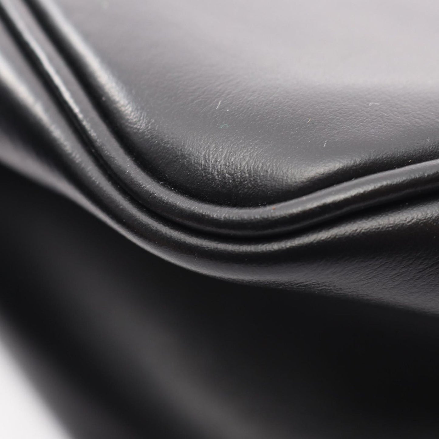 Prada Shoulder Bag Triangle Black Leather — view 6