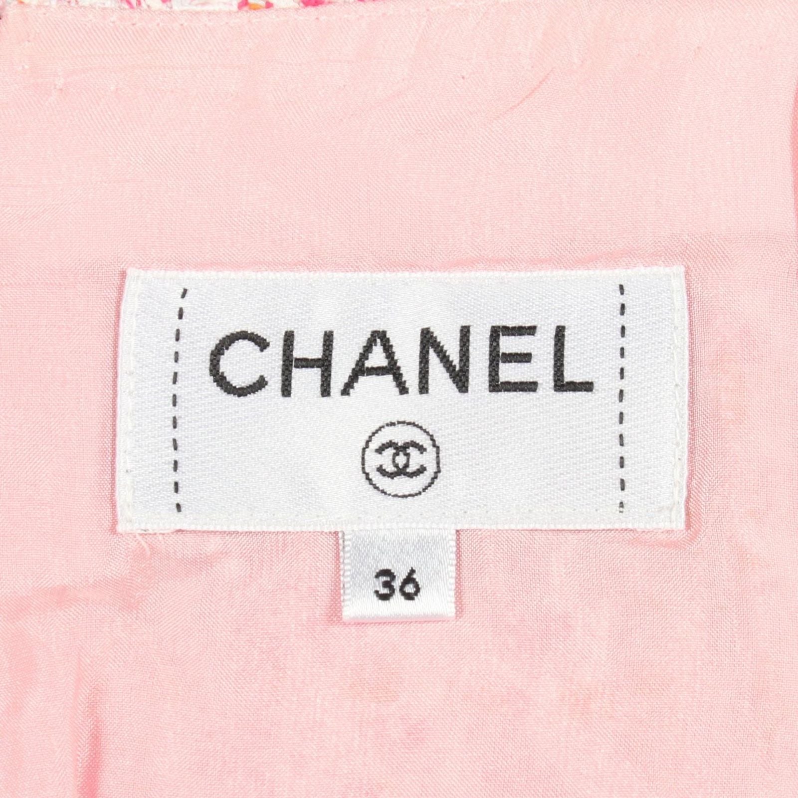 Chanel Skirt CC Logo Button Tweed Cotton — view 3