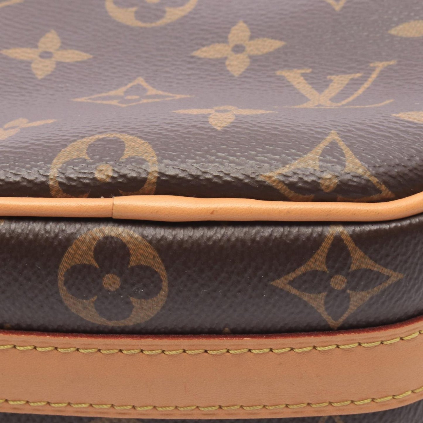 Louis Vuitton Shoulder Bag Boite Chapeau Souple PM Monogram Leather — view 5