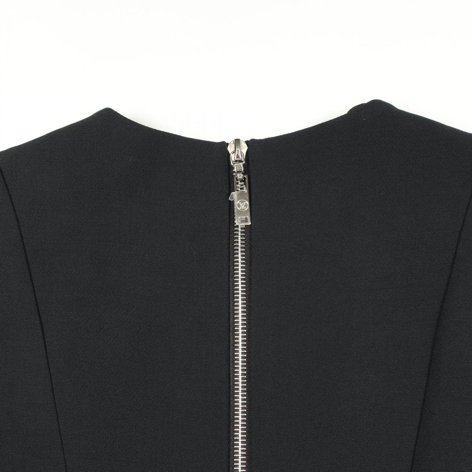 Louis Vuitton Dress Patch Short Sleeve Wool Silk Flare — view 7